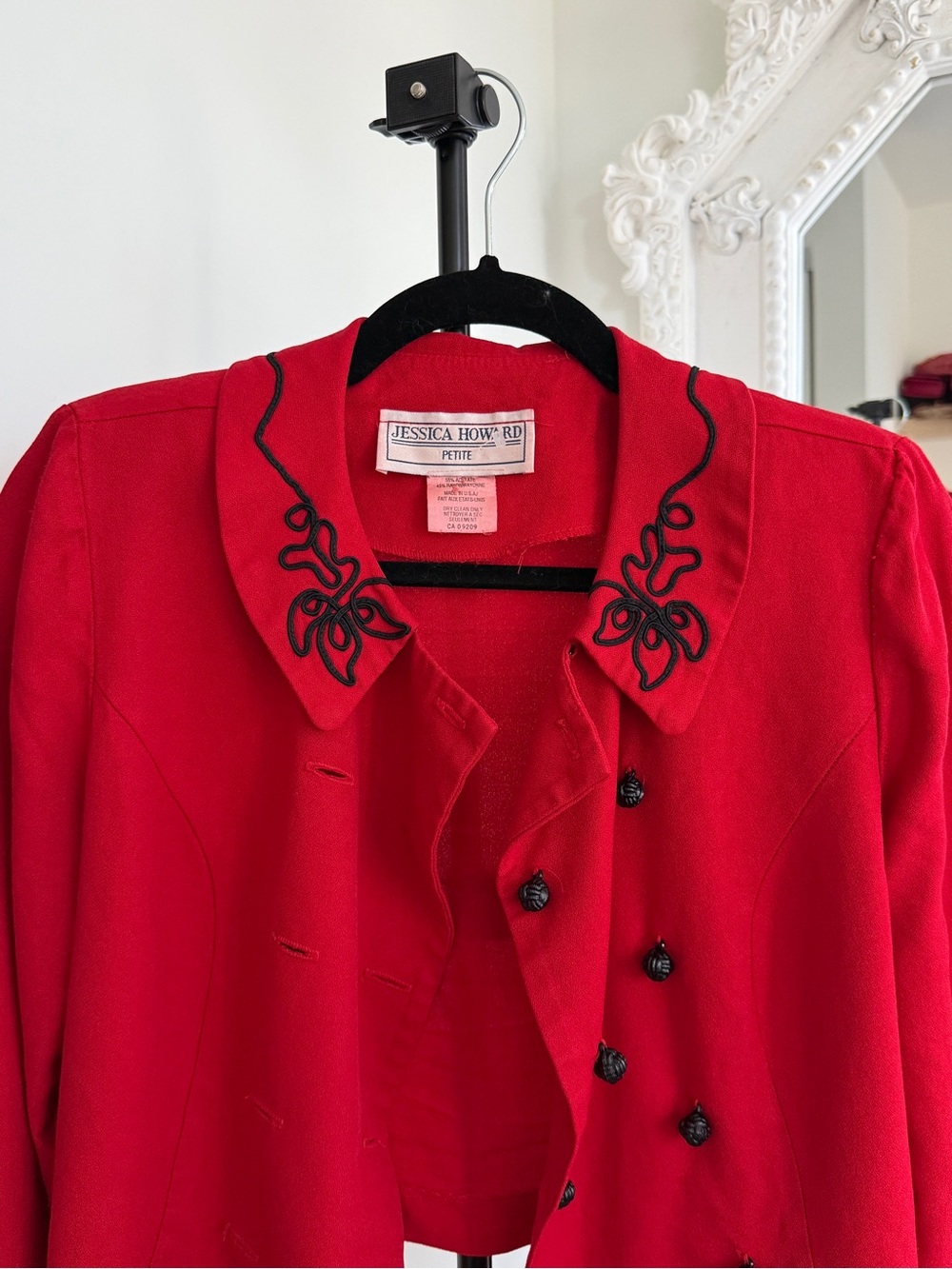 Vintage Jessica Howard Red Embroidered Cropped Jacket - Picture 8 of 16